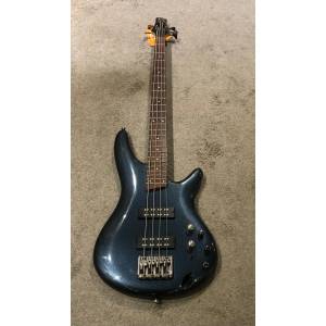 BASSO ELETTRICO IBANEZ SR300E