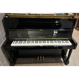 Pianoforte verticale YAMAHA U1H